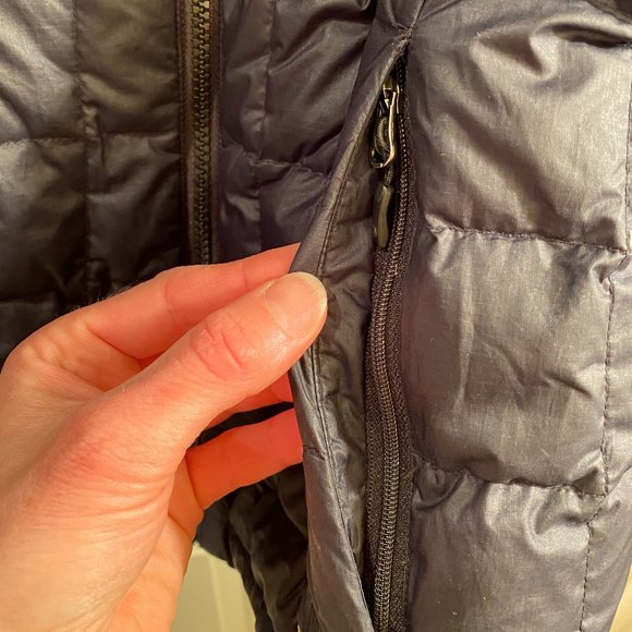 SOLD- Marmot Black Puffer 600-Fill Womens - Picture 6 of 10